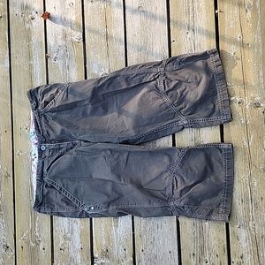MEC Mountain Equipment Coop cargo shorts size Medium
